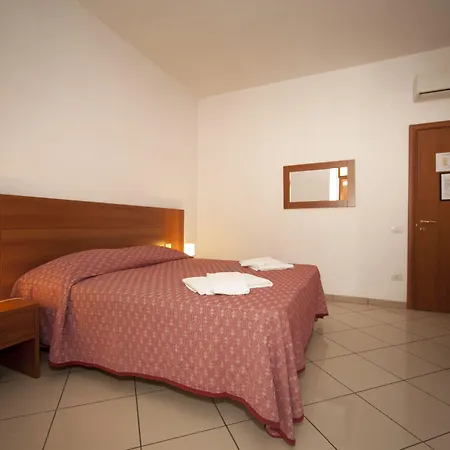 Dalmazia Hotel 2*